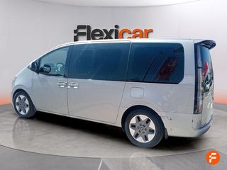 Hyundai Staria 2.2 CRDI Tecno 9S