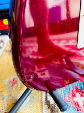 Fender Squier Stratocaster Coreia Gold Logo