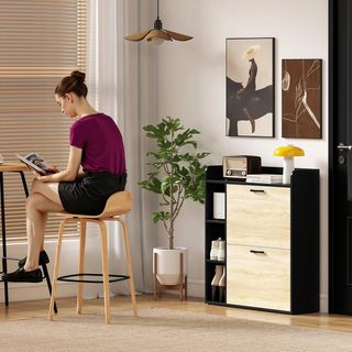 Zapatero Slim Ahorra Espacio Con 2 Puertas Abatibles, Zapatero de Entrada Con 3 Compartimentos Abiertos, Estantes Regulables, Superficie Superior, Porta Zapatos para 15 Pares en Madera Con Asa, 83...