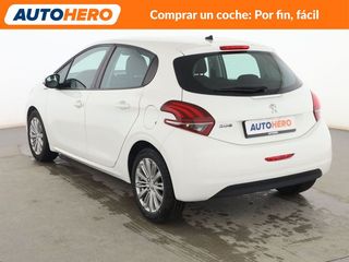 Peugeot 208 1.2 PureTech Signature