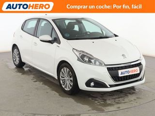Peugeot 208 1.2 PureTech Signature