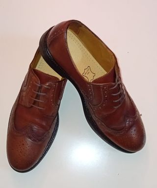Zapatos de piel Emidio Tucci marrones