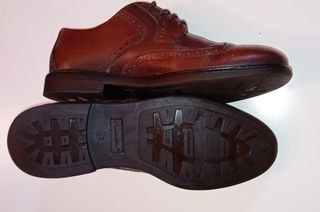 Zapatos de piel Emidio Tucci marrones
