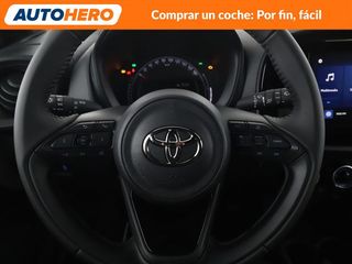 Toyota Aygo X Cross 1.0 Play