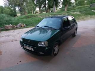 Renault Clio 1994