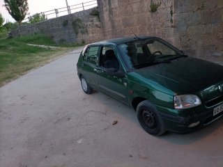 Renault Clio 1994