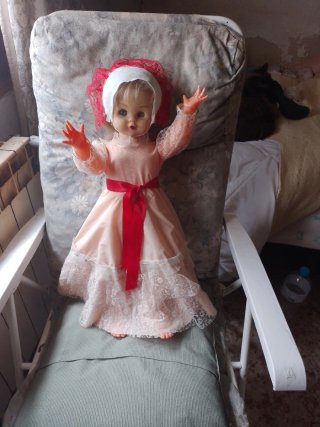 Muñeca antigua de los años 70