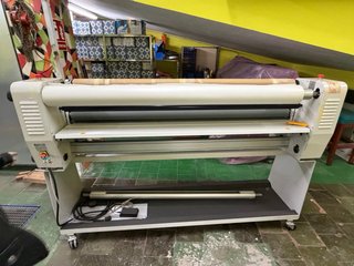 HP Latex 365 – Impecable, poco uso