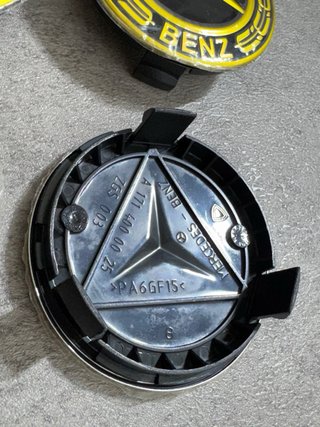 Tapas de buje Mercedes 75mm (4 unidades)