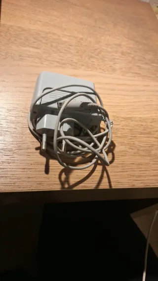 Nintendo New 2DS XL Negra/Azul+Funda Mario+juegos