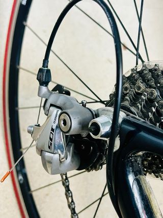 Bicicleta BH Prisma Carbono Shimano 105