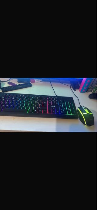 Teclado y Ratón RGB