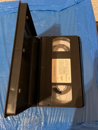 Película VHS Solo el más fuerte