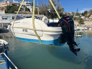 Casco de barco fueraborda RIO 550 Cruiser