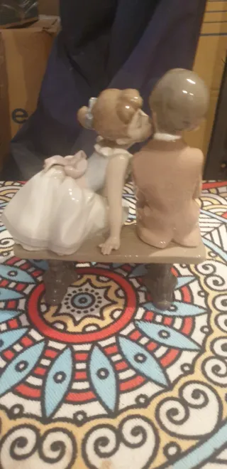 Figura porcelana Lladro niño y niña