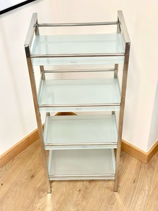 Scaffale in vetro e metallo