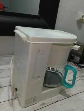 Cafetera Solac Blanca