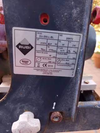 Cortadora de azulejos RUBI DU200LBL