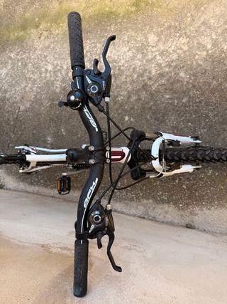 Bicicleta de montaña Conor 2.0