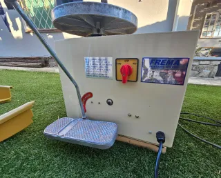 Torno de alfarero profesional FREMA