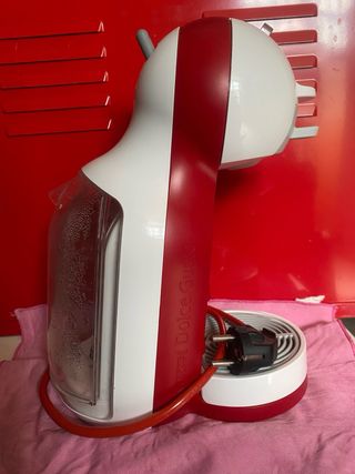 Macchina da caffè Dolce Gusto DeLonghi rossa