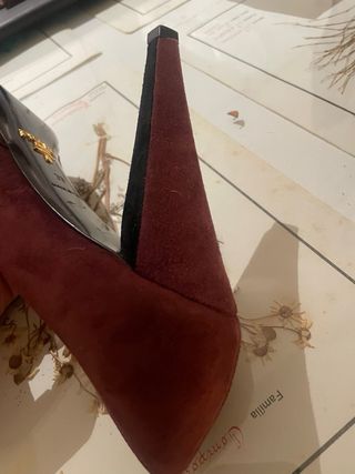 Zapatos Prada Burdeos