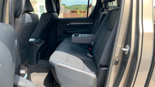Toyota Hilux 2023 2.8 D-4D 4X4 INVINCIBLE