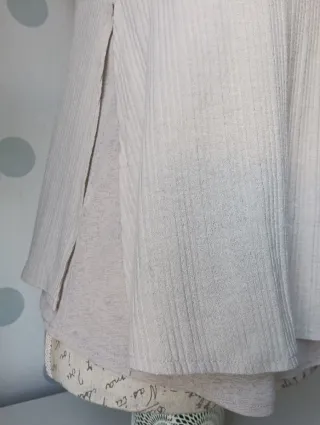 2 Camisetas Mango Talla M Beige y blanco