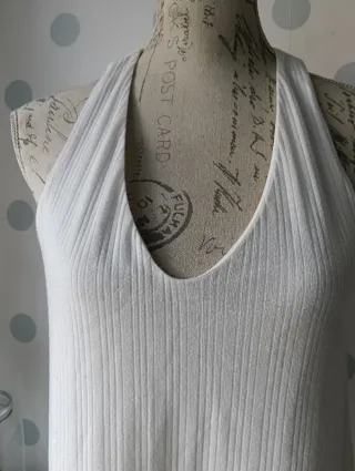 2 Camisetas Mango Talla M Beige y blanco