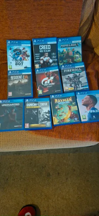 PS4 Pro 1TB + 2 Mandos + Juegos