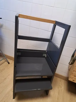 Torre de aprendizaje infantil