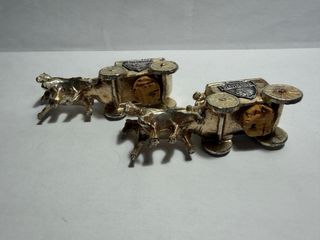 Salero y pimentero antiguos carruaje años 50