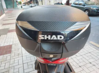 Kymco Grand Dink 125 Negra+2 cascos+ Baúl+Pitón