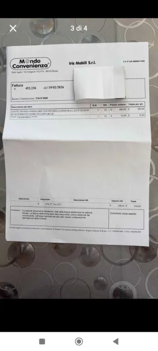 Vendo divano mondo convenienza praticamente Nuovo