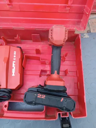 HILTI SIW 4AT-22