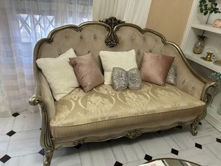 Pareja de Sofás Clásico Italiano Beige y Dorado