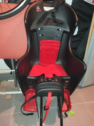 Silla bici niño negra y roja