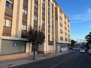 Local comercial en alquiler en Estación en Ávila