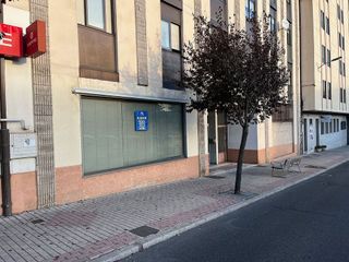 Local comercial en alquiler en Estación en Ávila