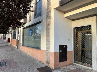 Local comercial en alquiler en Estación en Ávila
