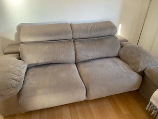 Sofá 3+2 plazas extensible,cremalleras a reparar