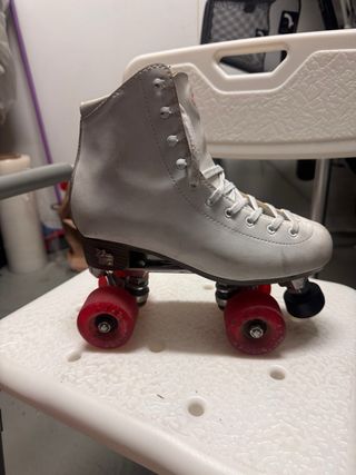 Patines de 4 ruedas blancos