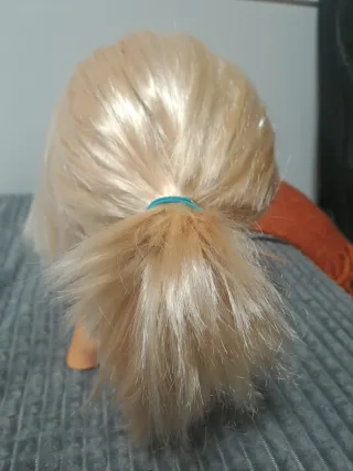 Busto Nancy Peinados y Accesorios