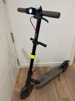 Patinete Eléctrico Xiaomi Mi Electric Scooter M365