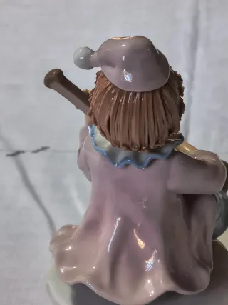 Statua carillon clown con argento