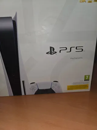 PlayStation 5 825 GB SSD