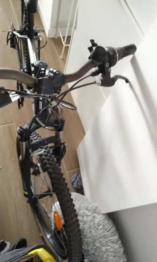 Bicicleta Btwin ST500 Negra