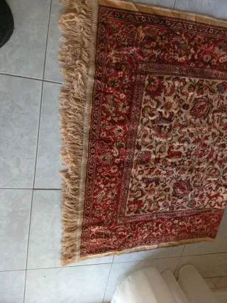 Tappeto design persiano in lana beige e rosso