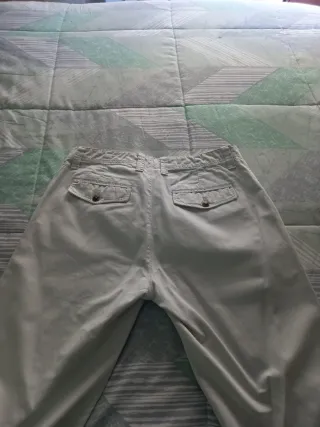 2 Pantalónes de montar rocieros beige claro y beig