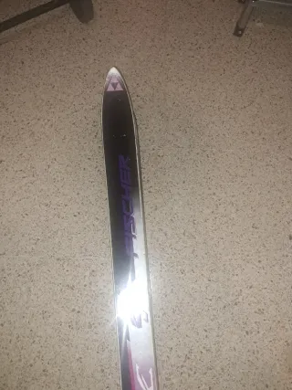 Esquís Fischer con fijaciones